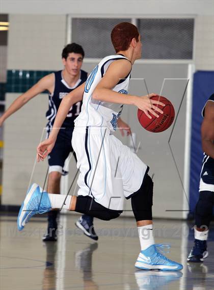 Thumbnail 1 in Crescenta Valley vs Brentwood (MaxPreps Holiday Classic) photogallery.