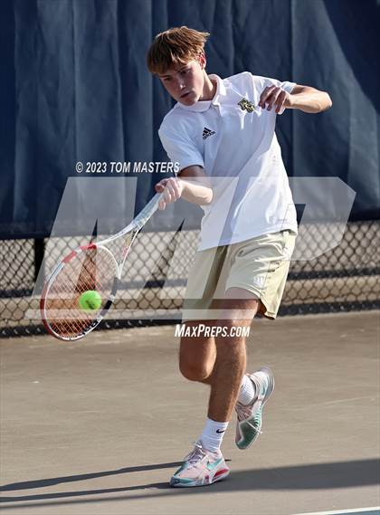 Thumbnail 3 in Rabun Gap-Nacoochee @ Charlotte Latin (NCISAA 3A 2nd Round) photogallery.