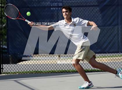 Thumbnail 3 in Rabun Gap-Nacoochee @ Charlotte Latin (NCISAA 3A 2nd Round) photogallery.