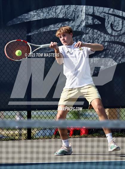 Thumbnail 3 in Rabun Gap-Nacoochee @ Charlotte Latin (NCISAA 3A 2nd Round) photogallery.