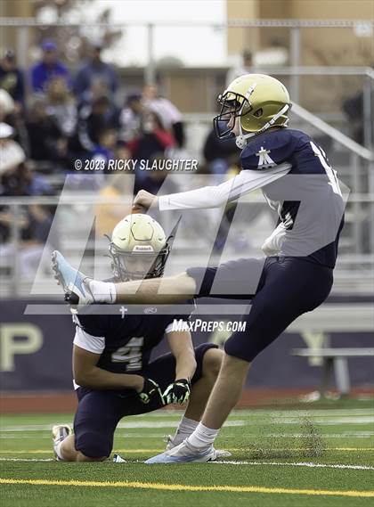 Thumbnail 1 in LeRoy @ Althoff Catholic (IHSA 1A Round 2 Playoff) photogallery.