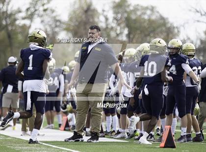 Thumbnail 1 in LeRoy @ Althoff Catholic (IHSA 1A Round 2 Playoff) photogallery.
