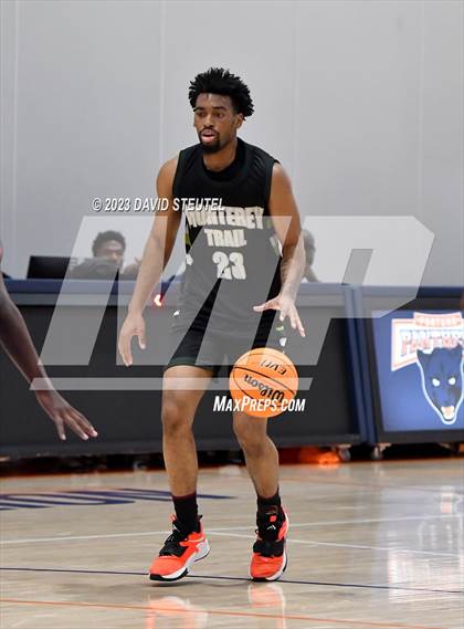 Thumbnail 3 in Monterey Trail vs. Sacramento (Fortune Showcase) photogallery.