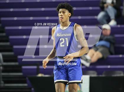 Thumbnail 2 in Roman Catholic vs. Vashon (City of Palms Classic) photogallery.