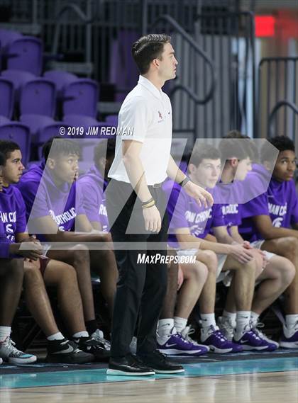 Thumbnail 1 in Roman Catholic vs. Vashon (City of Palms Classic) photogallery.