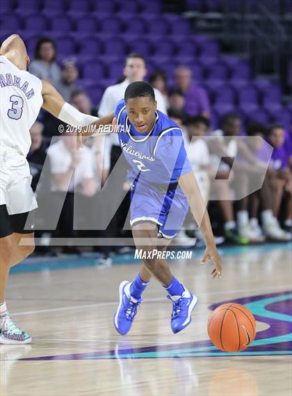 Thumbnail 2 in Roman Catholic vs. Vashon (City of Palms Classic) photogallery.