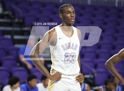 Thumbnail 2 in Roman Catholic vs. Vashon (City of Palms Classic) photogallery.