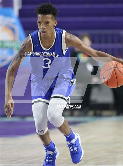 Thumbnail 1 in Roman Catholic vs. Vashon (City of Palms Classic) photogallery.