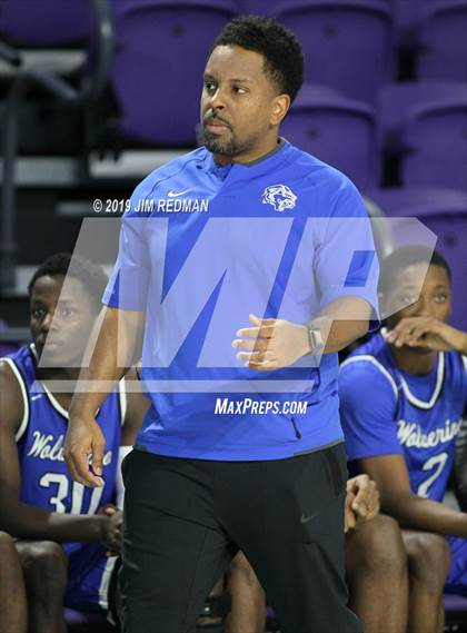 Thumbnail 3 in Roman Catholic vs. Vashon (City of Palms Classic) photogallery.