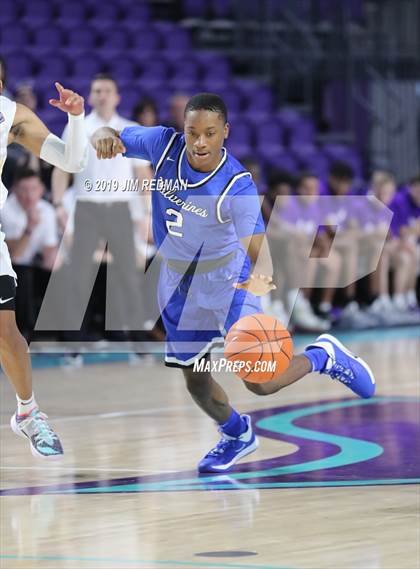 Thumbnail 1 in Roman Catholic vs. Vashon (City of Palms Classic) photogallery.