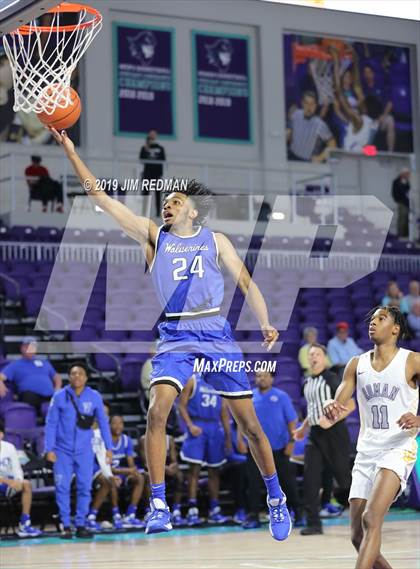 Thumbnail 3 in Roman Catholic vs. Vashon (City of Palms Classic) photogallery.