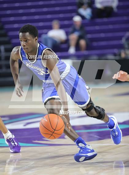 Thumbnail 1 in Roman Catholic vs. Vashon (City of Palms Classic) photogallery.