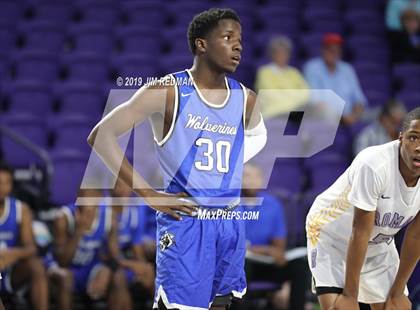 Thumbnail 1 in Roman Catholic vs. Vashon (City of Palms Classic) photogallery.