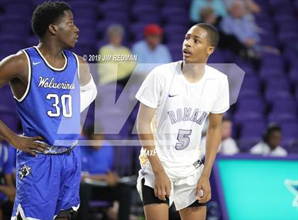 Thumbnail 3 in Roman Catholic vs. Vashon (City of Palms Classic) photogallery.
