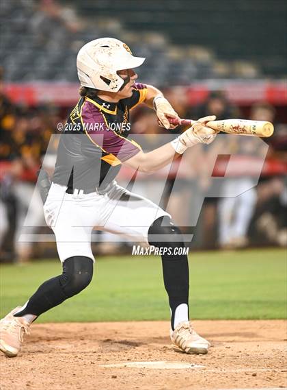 Thumbnail 2 in Salpointe Catholic vs. Flagstaff (AIA 4A Final) photogallery.