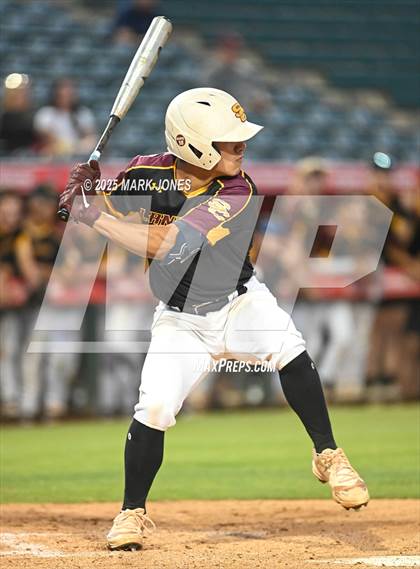 Thumbnail 1 in Salpointe Catholic vs. Flagstaff (AIA 4A Final) photogallery.