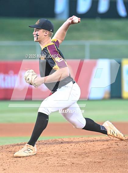 Thumbnail 3 in Salpointe Catholic vs. Flagstaff (AIA 4A Final) photogallery.