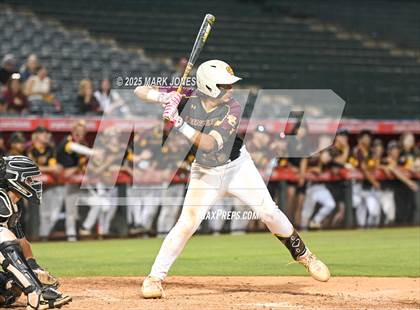 Thumbnail 1 in Salpointe Catholic vs. Flagstaff (AIA 4A Final) photogallery.