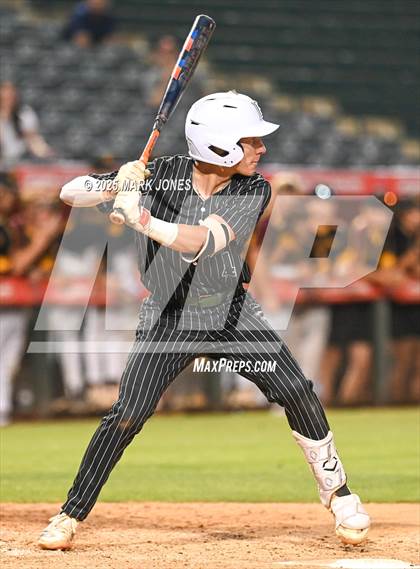 Thumbnail 1 in Salpointe Catholic vs. Flagstaff (AIA 4A Final) photogallery.