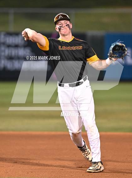 Thumbnail 1 in Salpointe Catholic vs. Flagstaff (AIA 4A Final) photogallery.