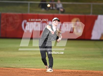 Thumbnail 2 in Salpointe Catholic vs. Flagstaff (AIA 4A Final) photogallery.