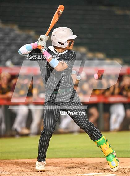 Thumbnail 2 in Salpointe Catholic vs. Flagstaff (AIA 4A Final) photogallery.