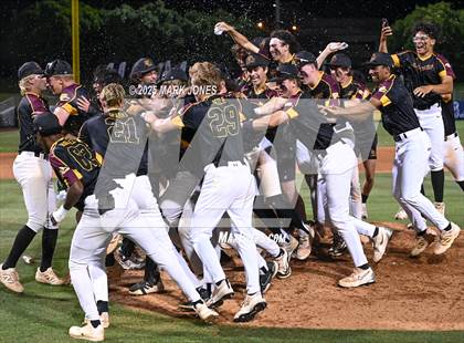 Thumbnail 2 in Salpointe Catholic vs. Flagstaff (AIA 4A Final) photogallery.
