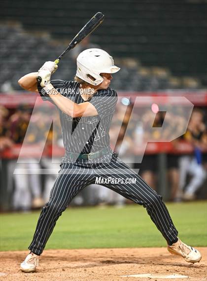 Thumbnail 2 in Salpointe Catholic vs. Flagstaff (AIA 4A Final) photogallery.