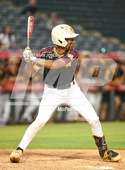 Thumbnail 3 in Salpointe Catholic vs. Flagstaff (AIA 4A Final) photogallery.