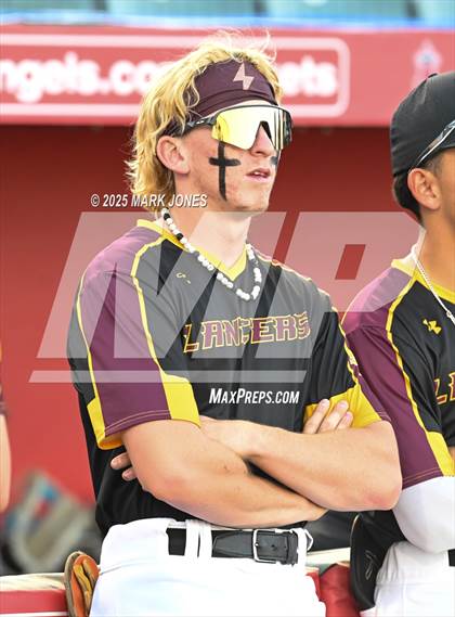 Thumbnail 2 in Salpointe Catholic vs. Flagstaff (AIA 4A Final) photogallery.
