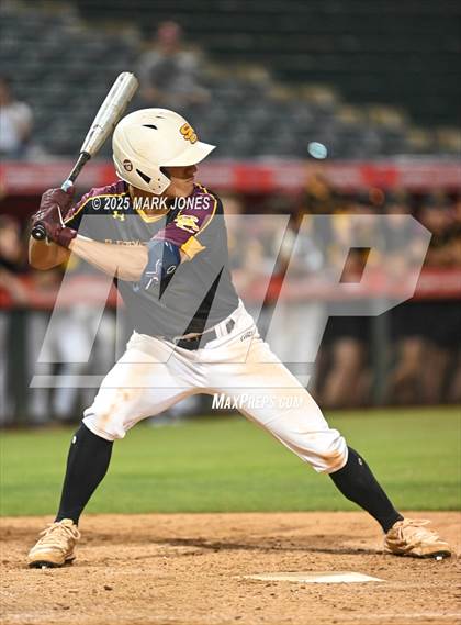 Thumbnail 1 in Salpointe Catholic vs. Flagstaff (AIA 4A Final) photogallery.