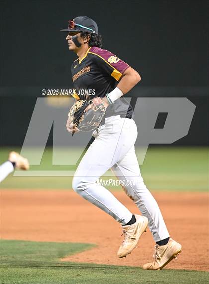 Thumbnail 3 in Salpointe Catholic vs. Flagstaff (AIA 4A Final) photogallery.
