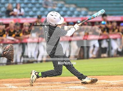 Thumbnail 3 in Salpointe Catholic vs. Flagstaff (AIA 4A Final) photogallery.