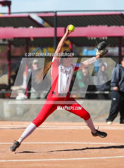 Thumbnail 2 in Fossil Ridge vs Eaglecrest (CHSAA 5A Semifinal) photogallery.