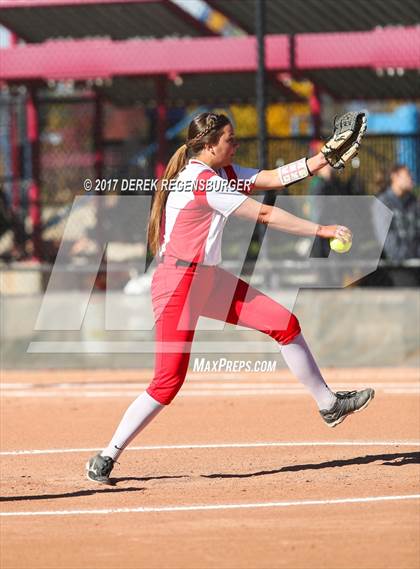 Thumbnail 2 in Fossil Ridge vs Eaglecrest (CHSAA 5A Semifinal) photogallery.