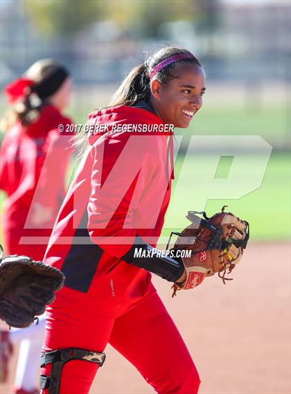 Thumbnail 3 in Fossil Ridge vs Eaglecrest (CHSAA 5A Semifinal) photogallery.