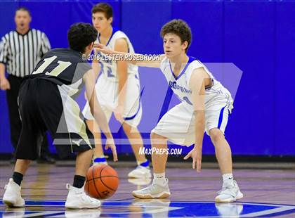 Thumbnail 2 in Hebbronville @ George West photogallery.