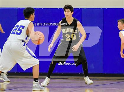 Thumbnail 3 in Hebbronville @ George West photogallery.