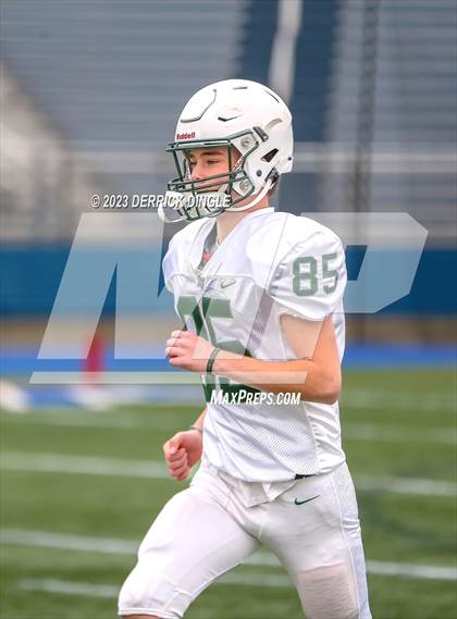 Thumbnail 3 in Seaford vs Locust Valley (NYSPHSAA Division IV Quarterfinal) photogallery.