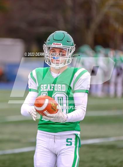 Thumbnail 1 in Seaford vs Locust Valley (NYSPHSAA Division IV Quarterfinal) photogallery.