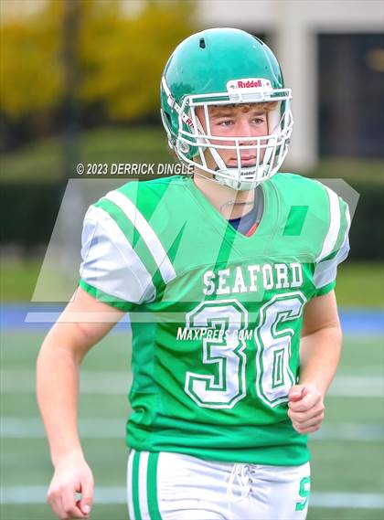 Thumbnail 3 in Seaford vs Locust Valley (NYSPHSAA Division IV Quarterfinal) photogallery.