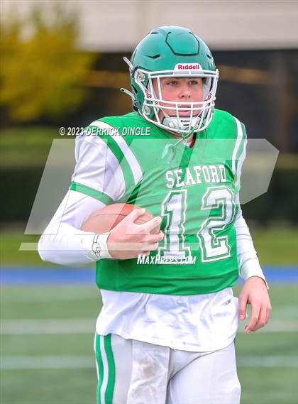 Thumbnail 3 in Seaford vs Locust Valley (NYSPHSAA Division IV Quarterfinal) photogallery.