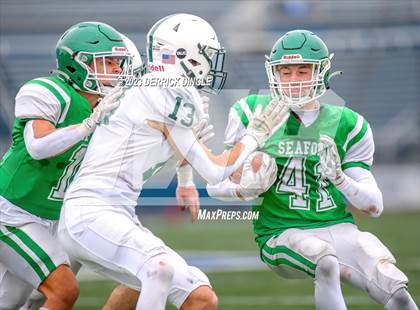 Thumbnail 1 in Seaford vs Locust Valley (NYSPHSAA Division IV Quarterfinal) photogallery.
