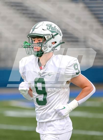 Thumbnail 3 in Seaford vs Locust Valley (NYSPHSAA Division IV Quarterfinal) photogallery.
