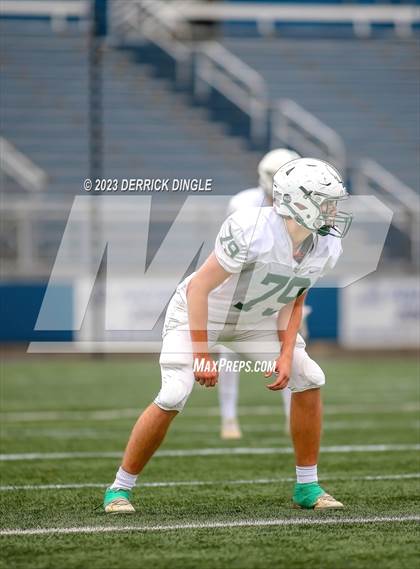 Thumbnail 1 in Seaford vs Locust Valley (NYSPHSAA Division IV Quarterfinal) photogallery.