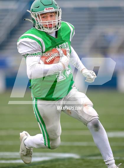 Thumbnail 3 in Seaford vs Locust Valley (NYSPHSAA Division IV Quarterfinal) photogallery.