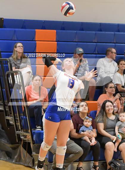 Thumbnail 1 in Hamilton vs. Westwood (Westwood Tournament of Champions) photogallery.