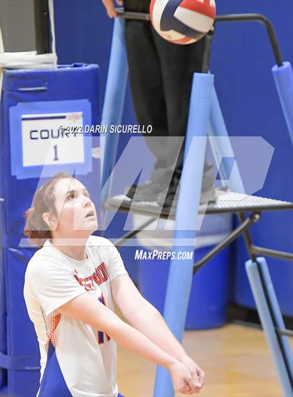 Thumbnail 3 in Hamilton vs. Westwood (Westwood Tournament of Champions) photogallery.
