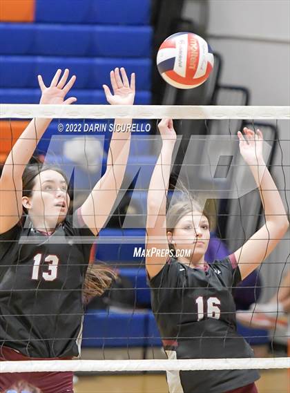 Thumbnail 2 in Hamilton vs. Westwood (Westwood Tournament of Champions) photogallery.