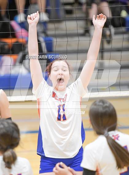 Thumbnail 2 in Hamilton vs. Westwood (Westwood Tournament of Champions) photogallery.